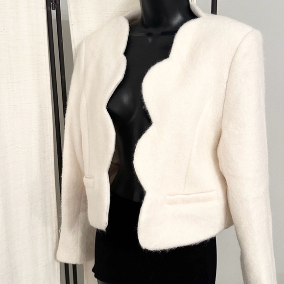 English Factory Ivory Scallop Edge Textured Blazer Jacket Top M - Picture 9 of 14